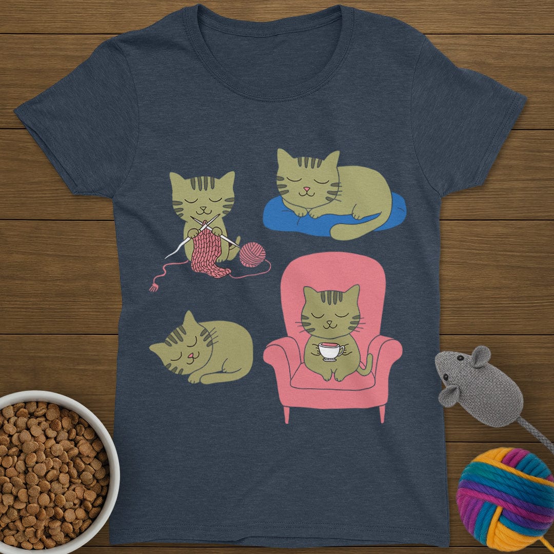 4 Cozy Cats T-Shirt Womens