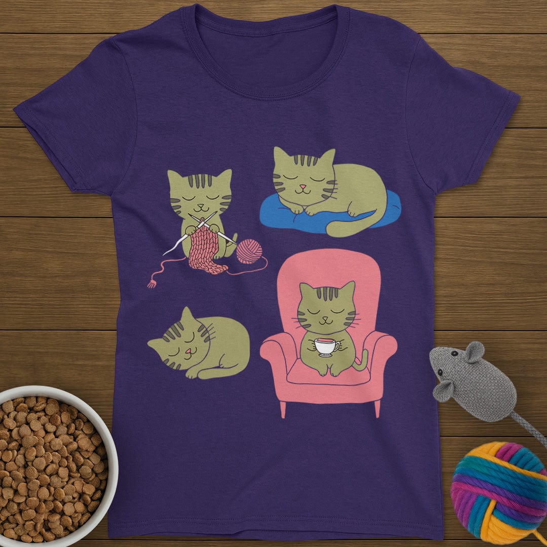 4 Cozy Cats T-Shirt Womens